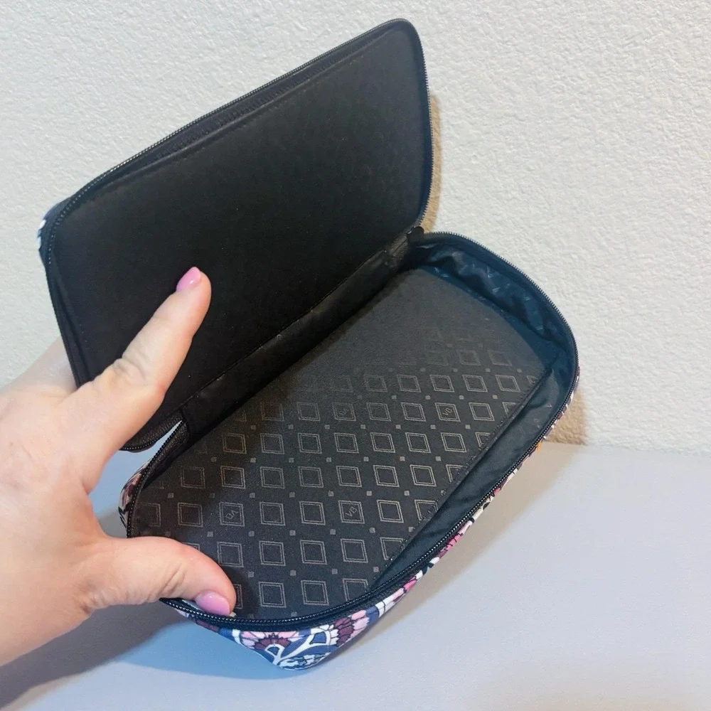 Vera Bradley Ornate Blooms Cosmetic Organizer Zip Case  Travel Makeup Storage